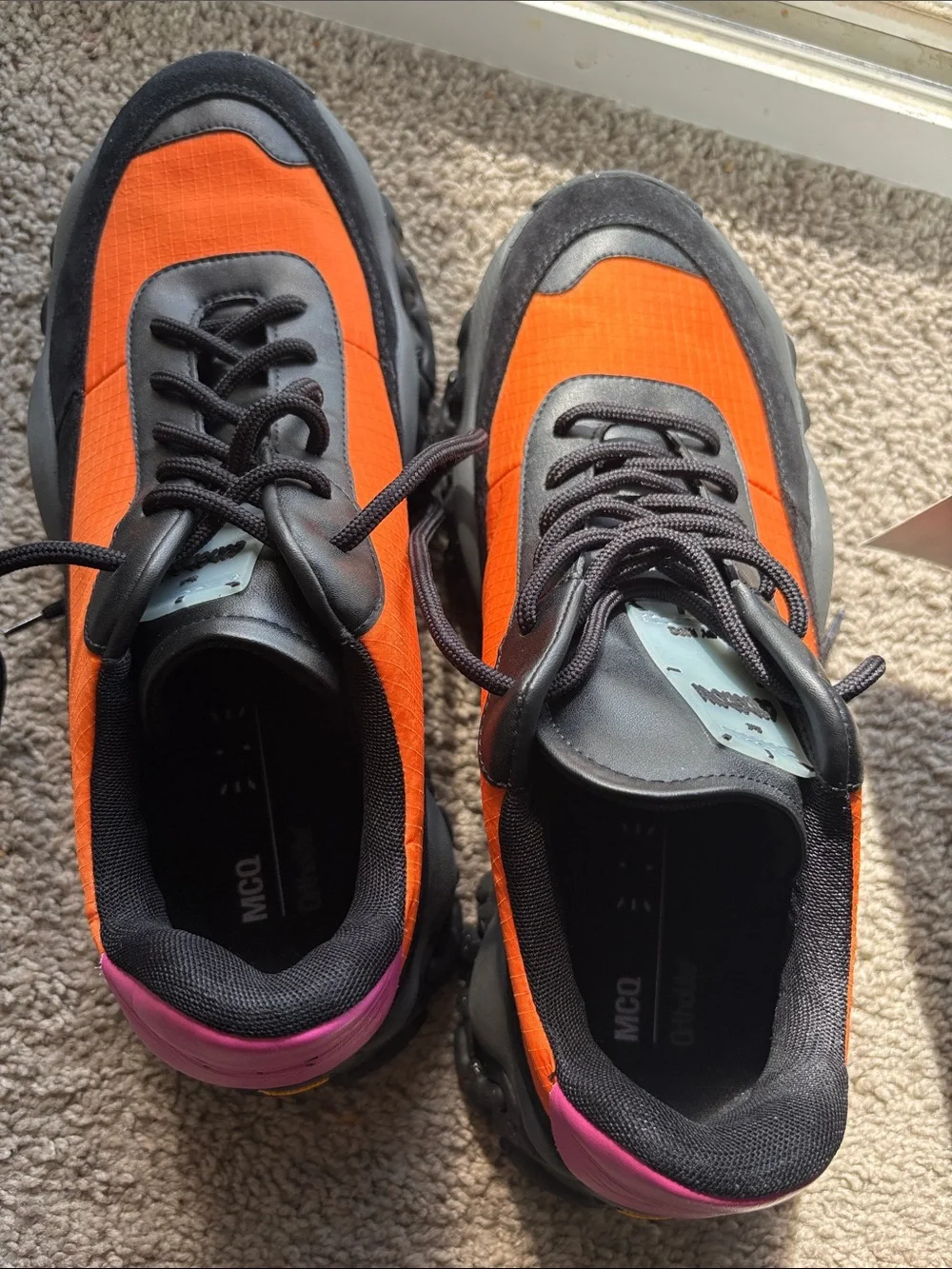 MCQ Alexander McQueen Aratana Chunky Sneakers - Orange/Black/Pink